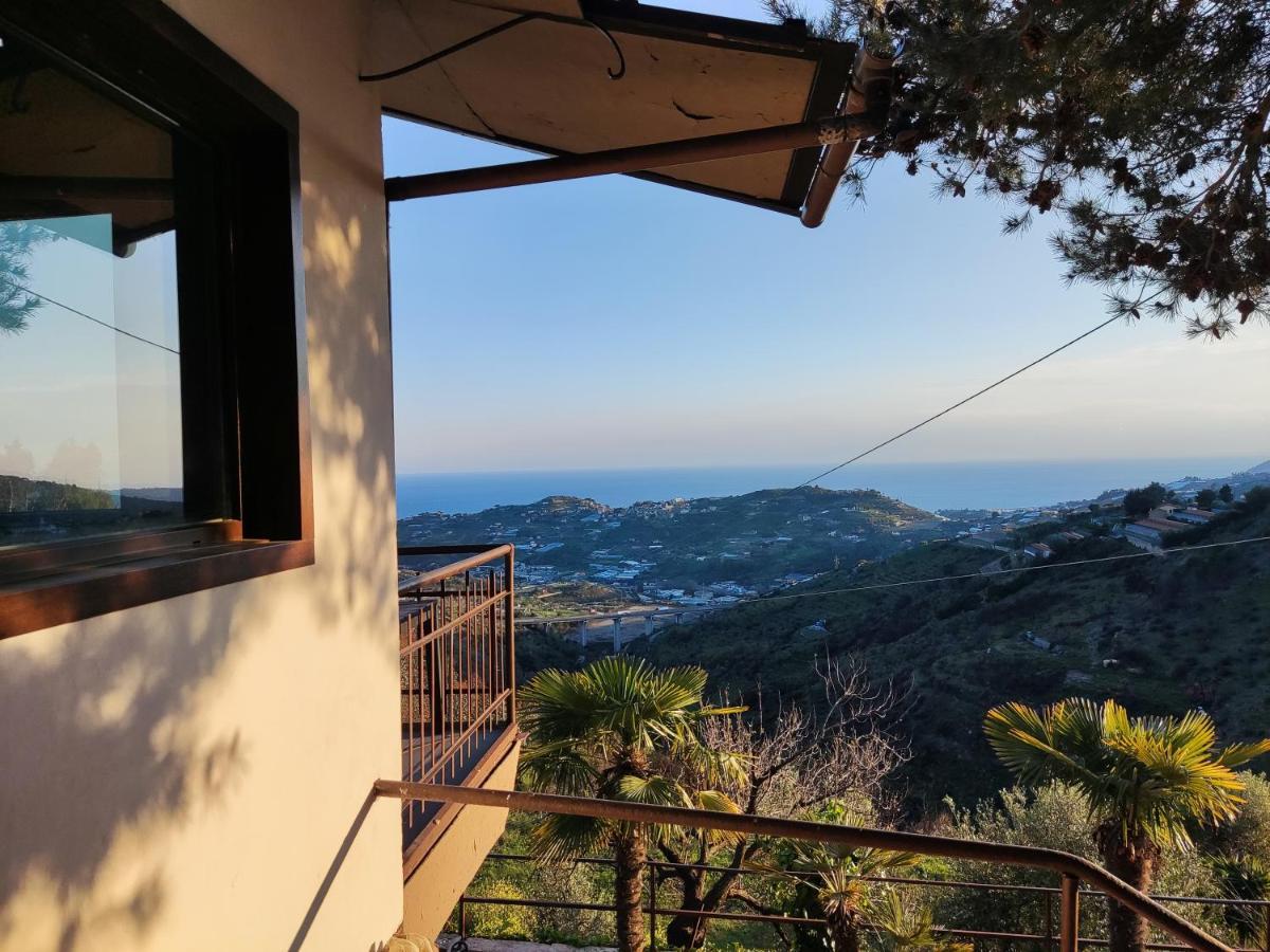 Penzion Detached House With Garden And Sea View Sanremo Exteriér fotografie